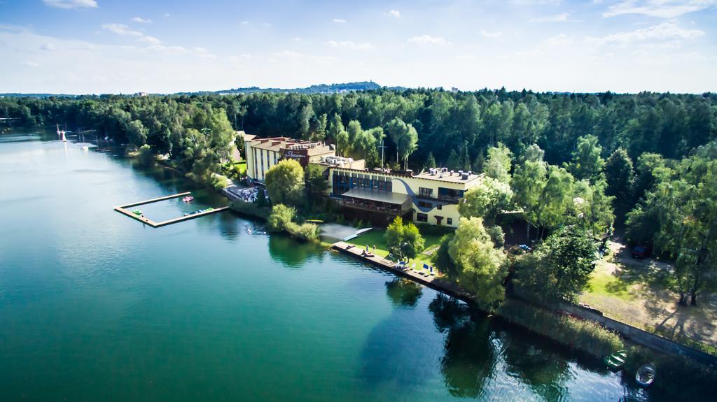 Shuma Hotel Dąbrowa Górnicza Exterior foto